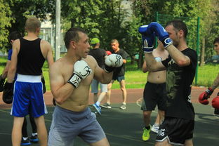 -英超球队体能监测技术辅助个性化训练调整实践，英超身体素质最好的球员